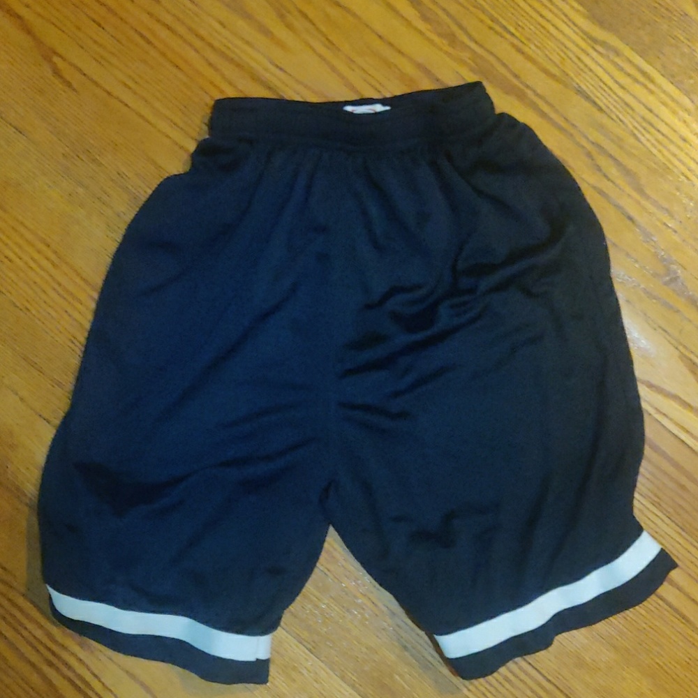Boy's basketball shorts